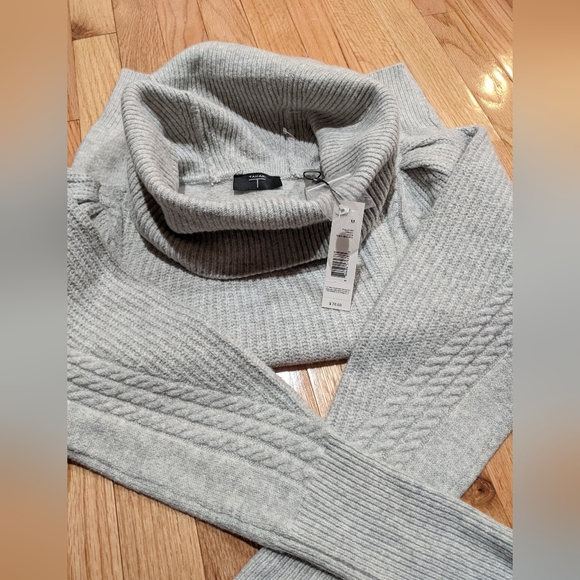 Tahari Sweater Women M - Picture 2 of 3